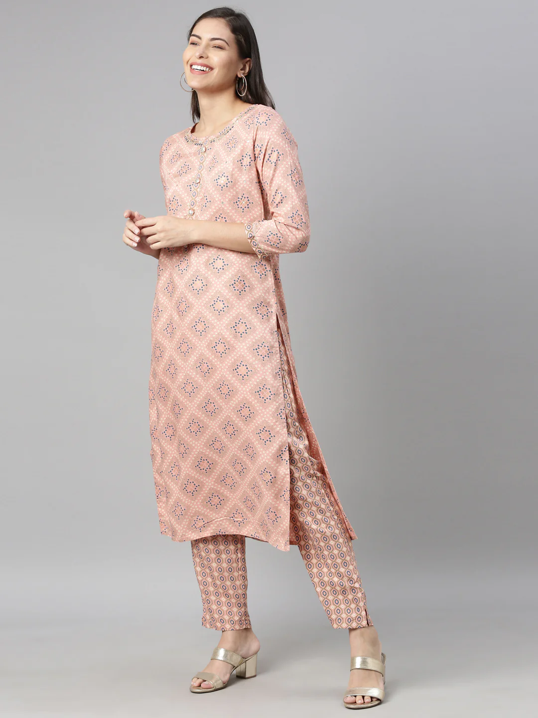 Neerus Coral Color Rayon Fabric Kurta - Image 3