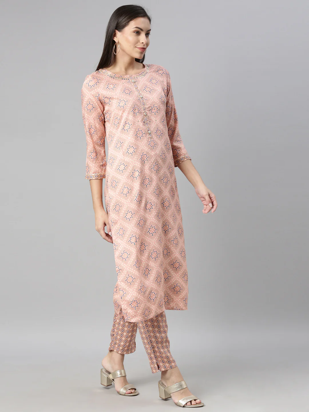 Neerus Coral Color Rayon Fabric Kurta - Image 4
