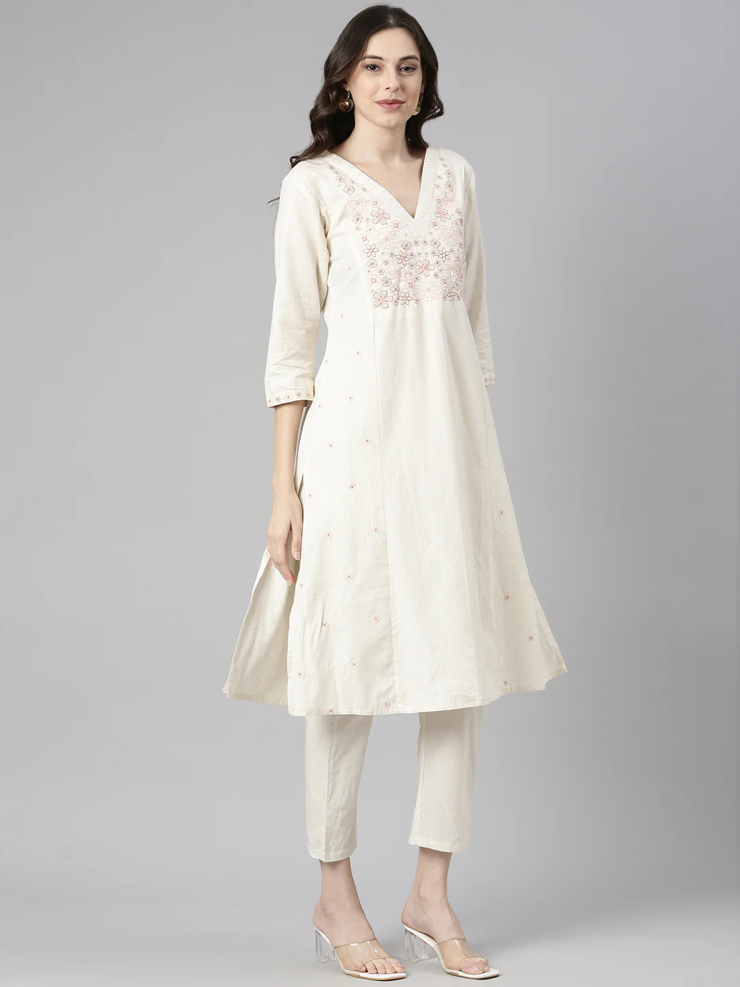 Neerus Cream Casual Solid Straight Kurta - Image 2