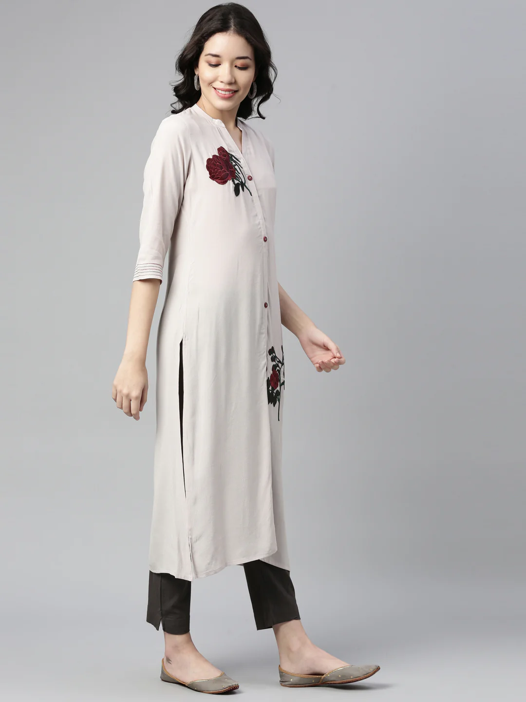 Neerus Cream Color Chiffon Fabric Kurta