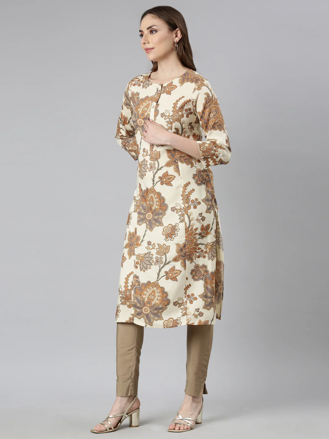 Neerus Cream Panelled Straight Floral Kurta - Image 2