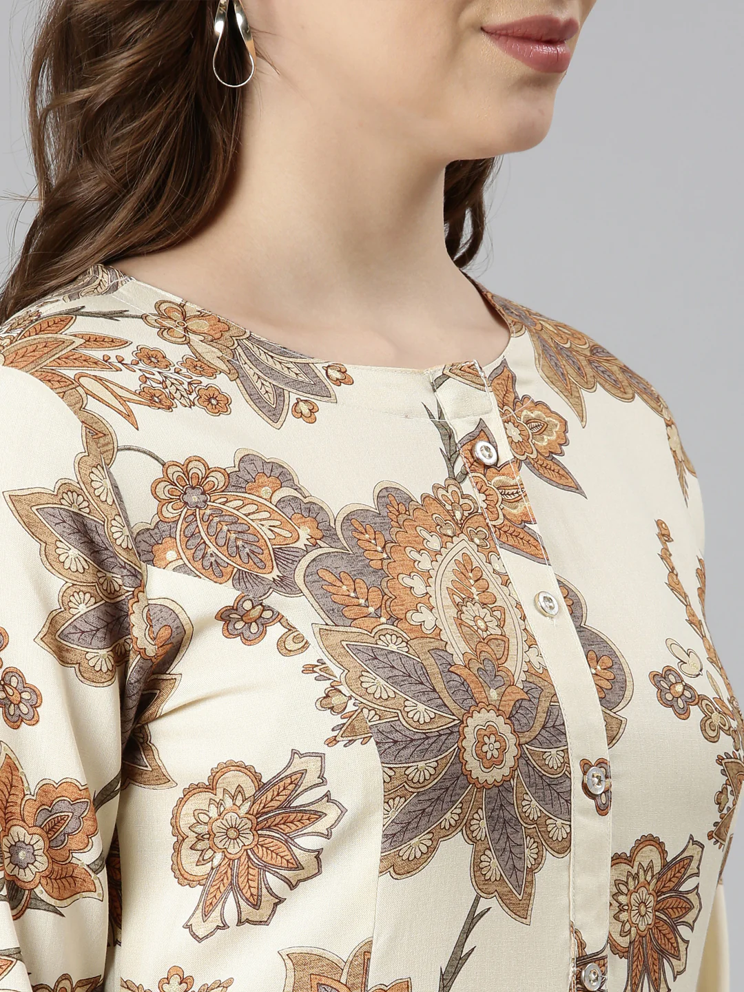 Neerus Cream Panelled Straight Floral Kurta - Image 5
