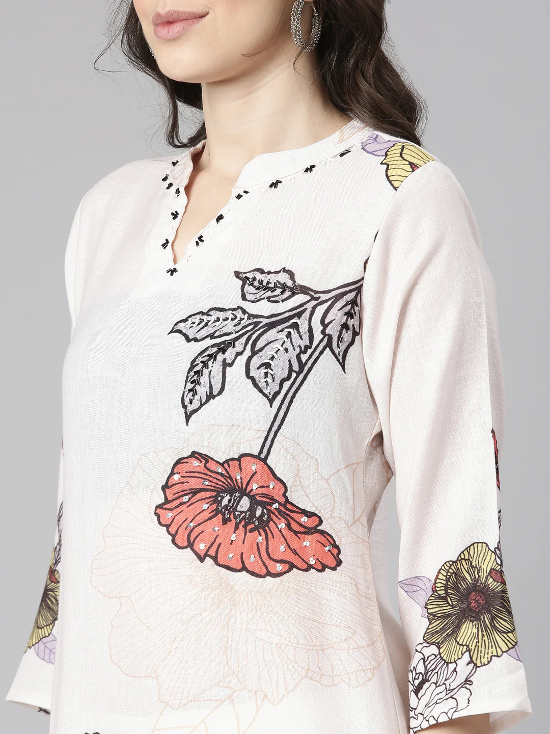 Neerus Cream Printed Straight Kurta and Trousers With Dupatta - Image 4