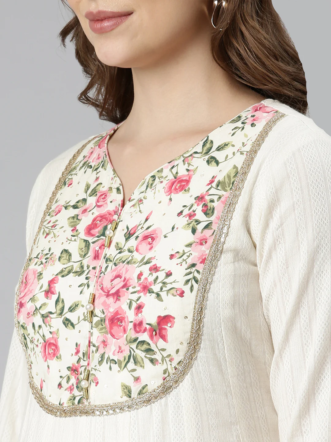 Neerus Cream Regular Flared Solid Kurta And  Trousers With Dupatta - Image 4