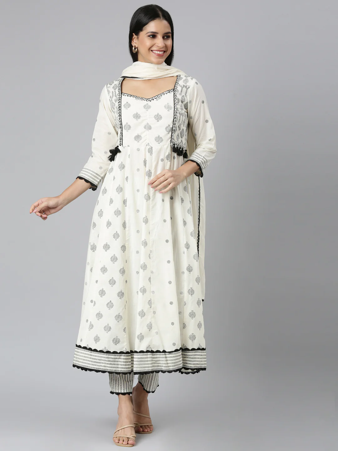 Neerus Cream Regular Straight Printed Kurta and Trousers With Dupatta