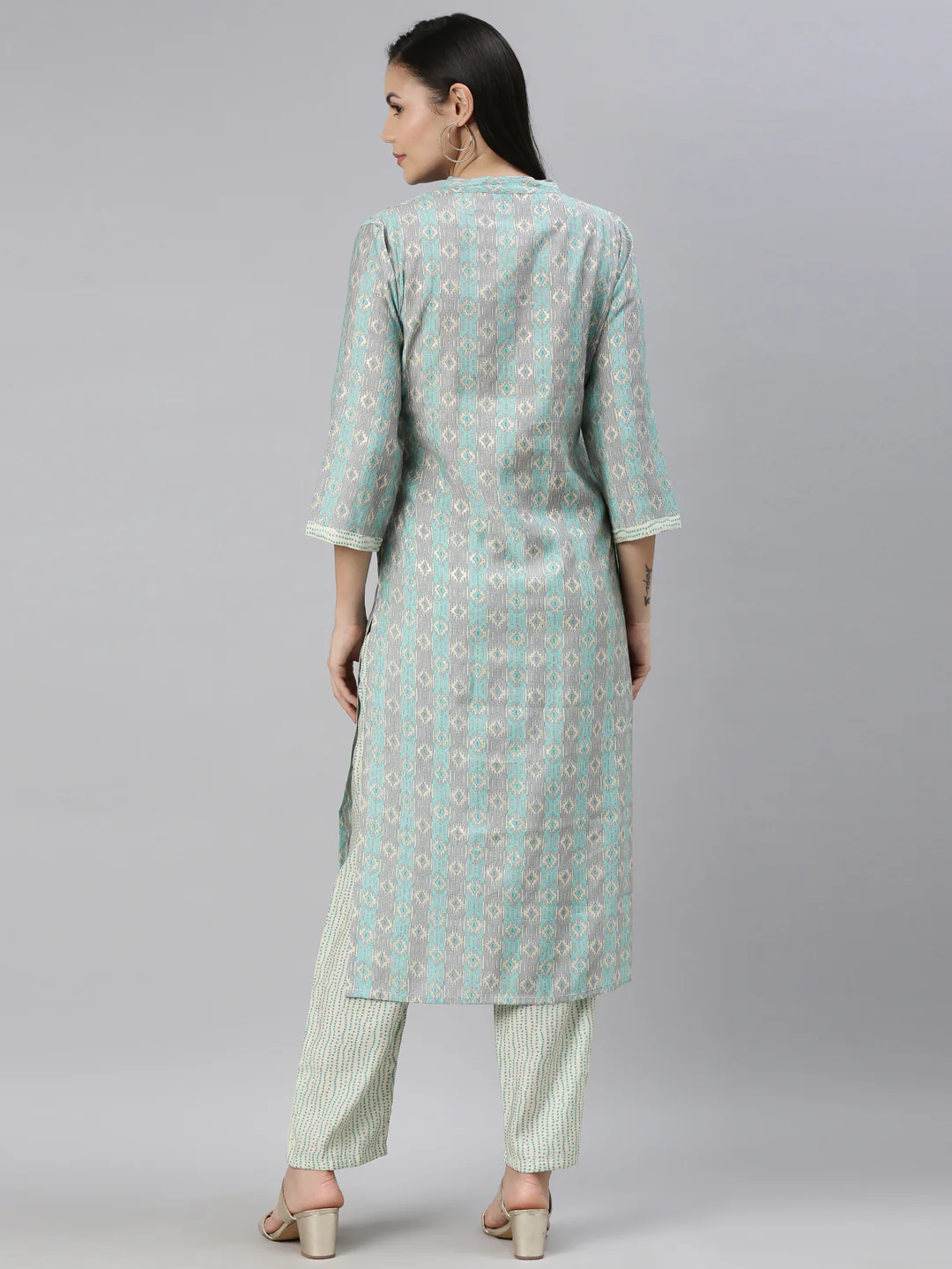 Neerus Ferozi Color Cotton Fabric Kurta - Image 5