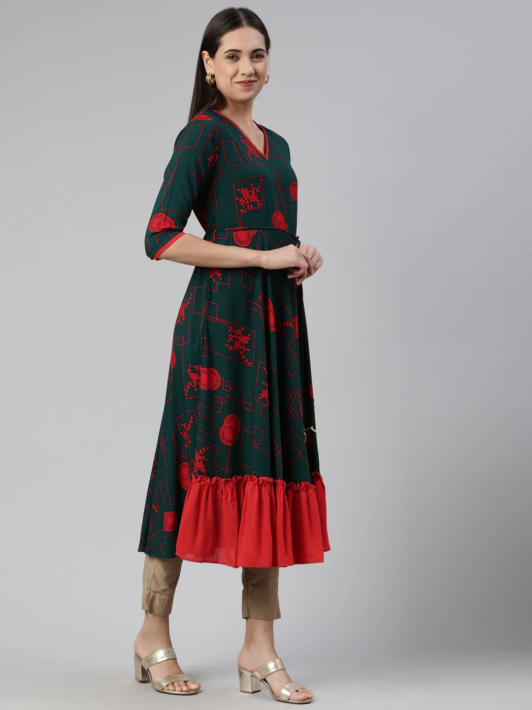 Neerus Green Anarkali Straight Cotton Kurta - Image 2