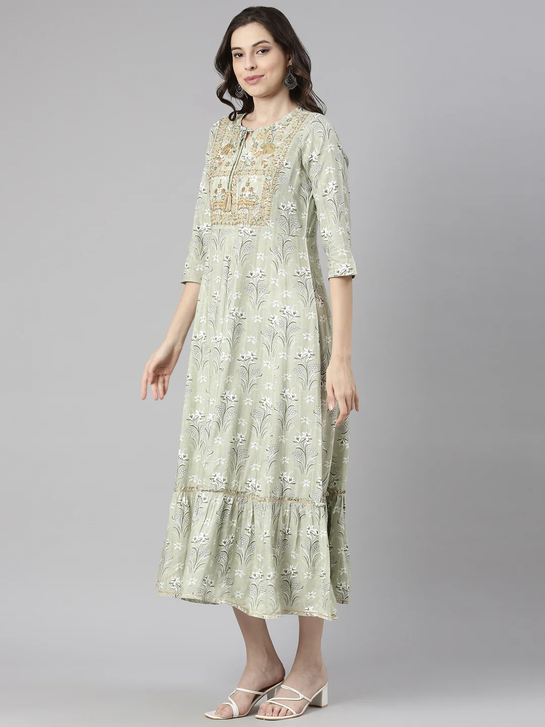 Neerus Green Casual Maxi Floral Dresses - Image 2