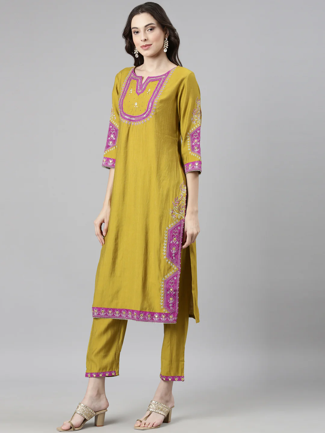 Neerus Green Casual Solid Straight Kurta and Trousers With Dupatta - Image 2