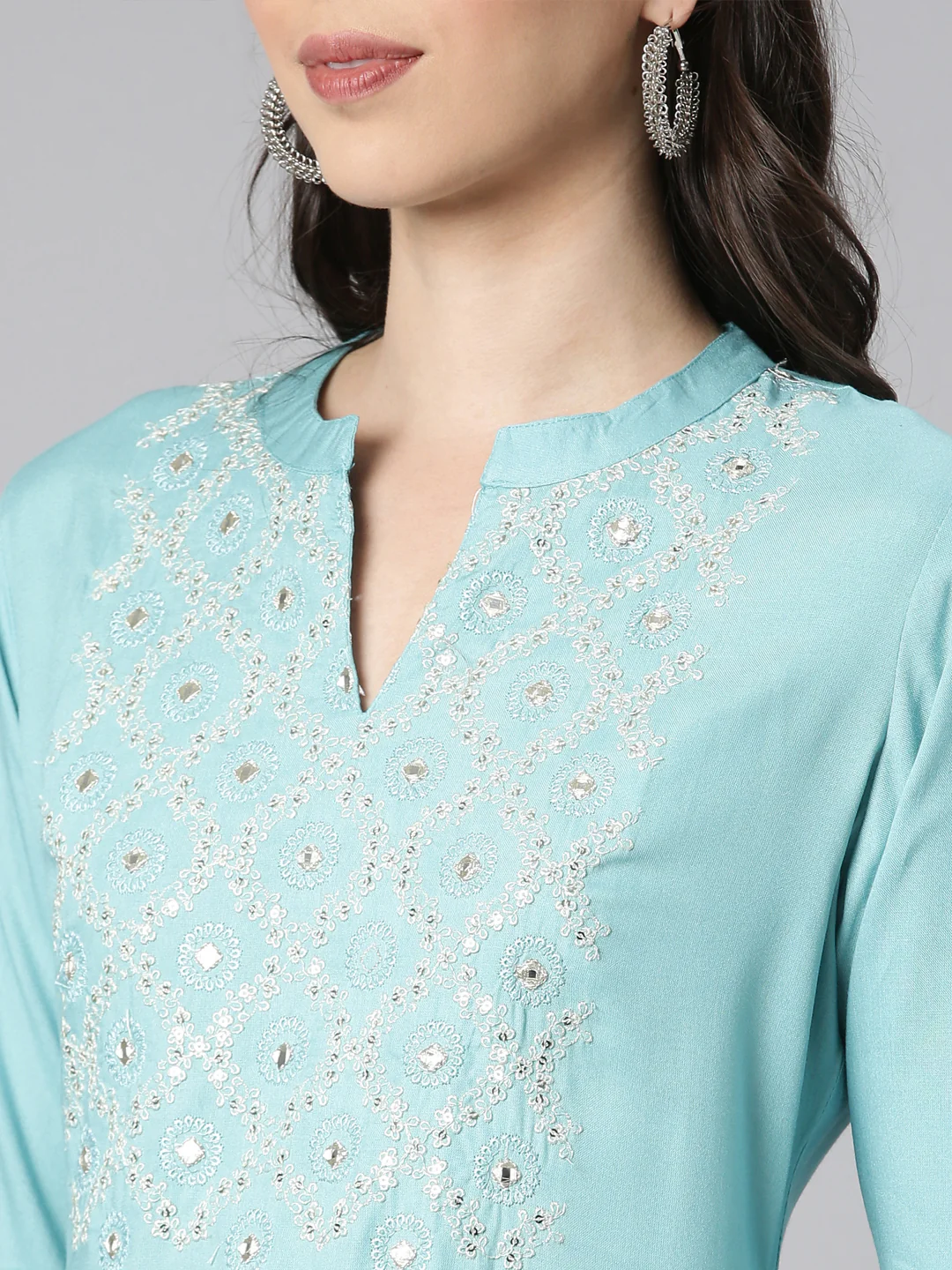 Neerus Green Casual Solid Straight Kurta - Image 4