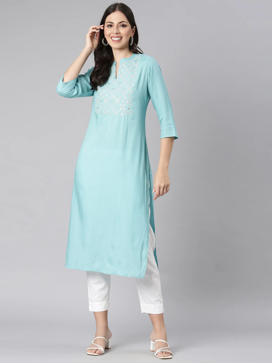 Neerus Green Casual Solid Straight Kurta - Image 5
