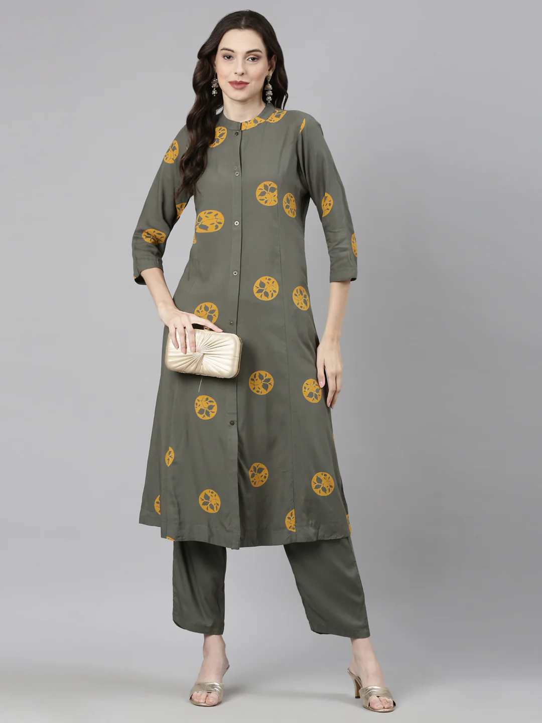 Neerus Green Casual  Straight Kurta and Trousers - Image 6