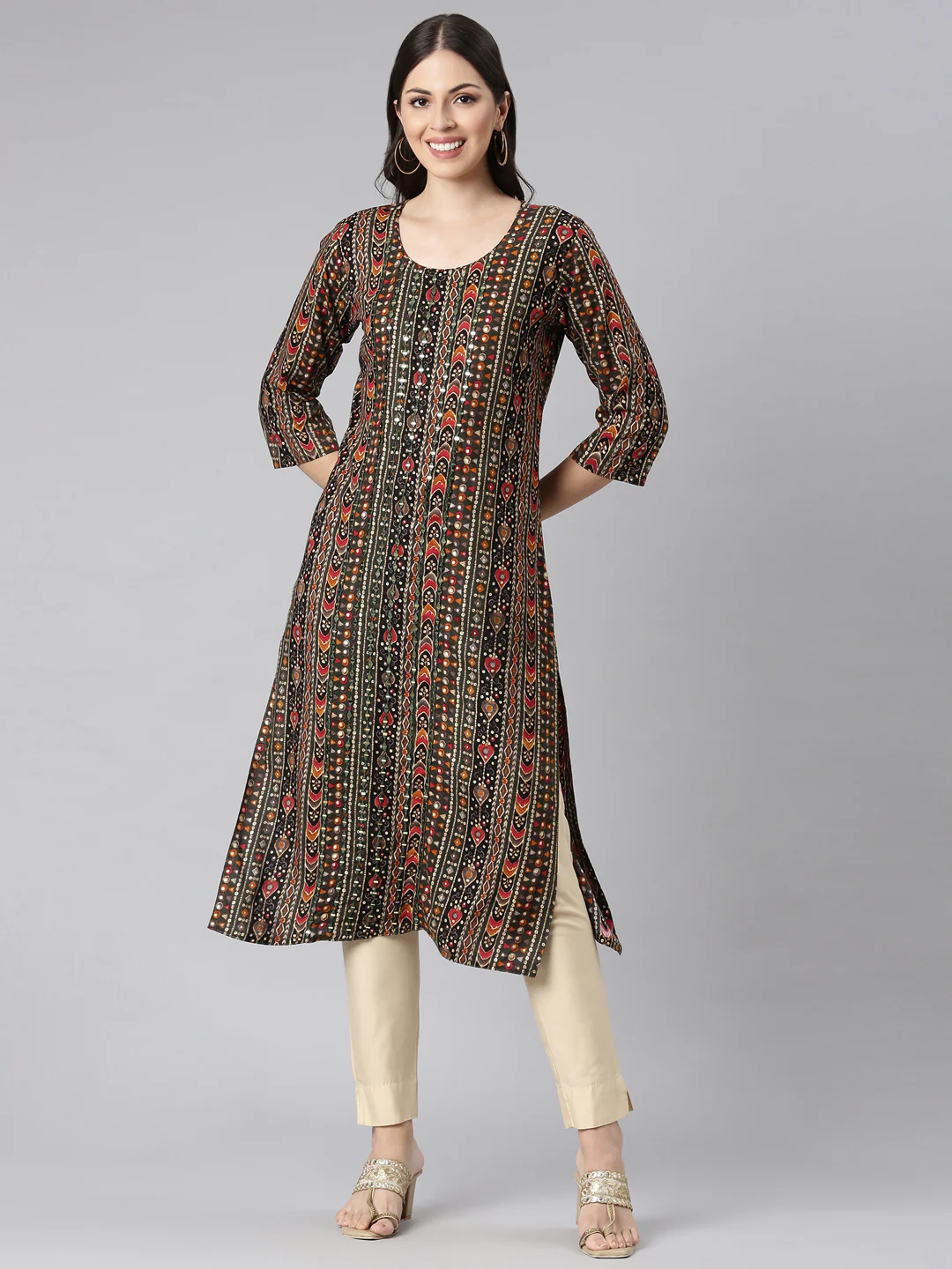 Neerus Green Casual Tribal Straight Kurta