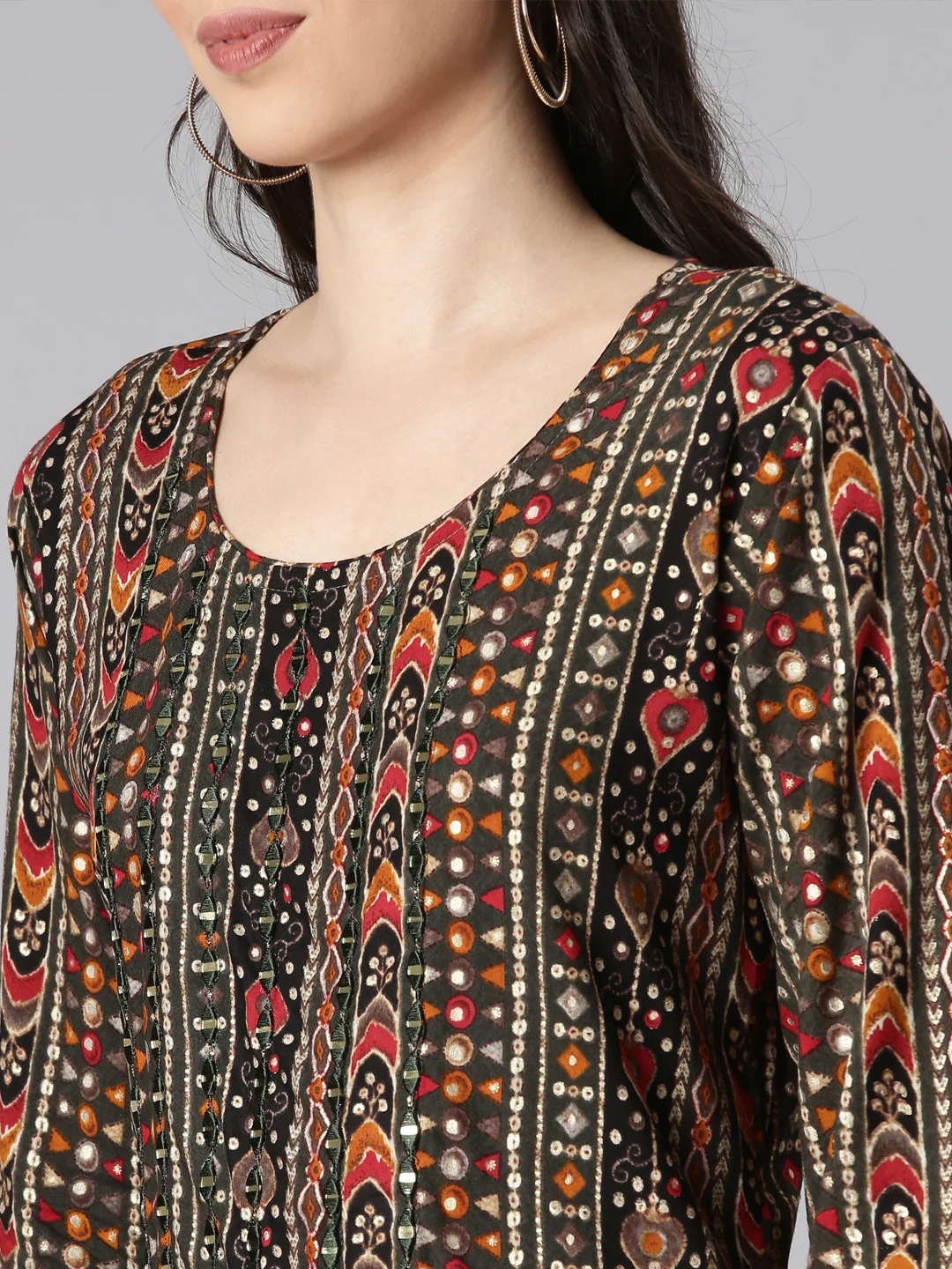 Neerus Green Casual Tribal Straight Kurta - Image 4