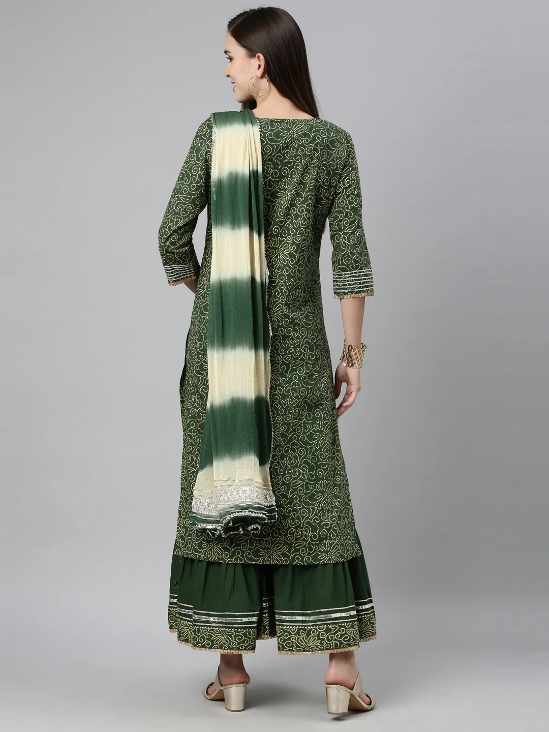 Neerus Green Color Jute Cotton Fabric Kurta Sets With Dupatta - Image 4
