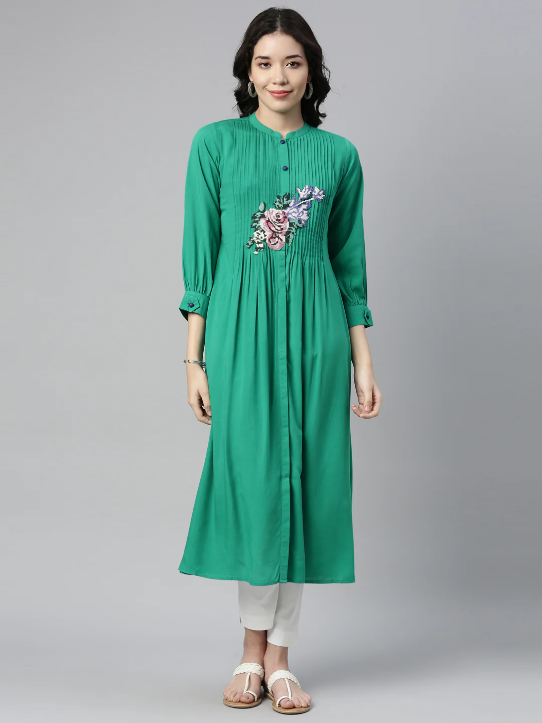 Neerus Green Color Slub Rayon Fabric Kurta - Image 7