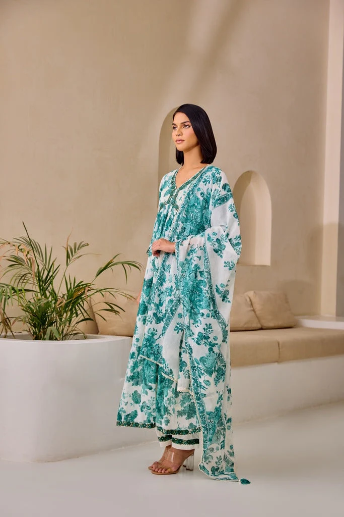 Neerus Green Flared Floral Kurta And Trousers With Dupatta - Image 2