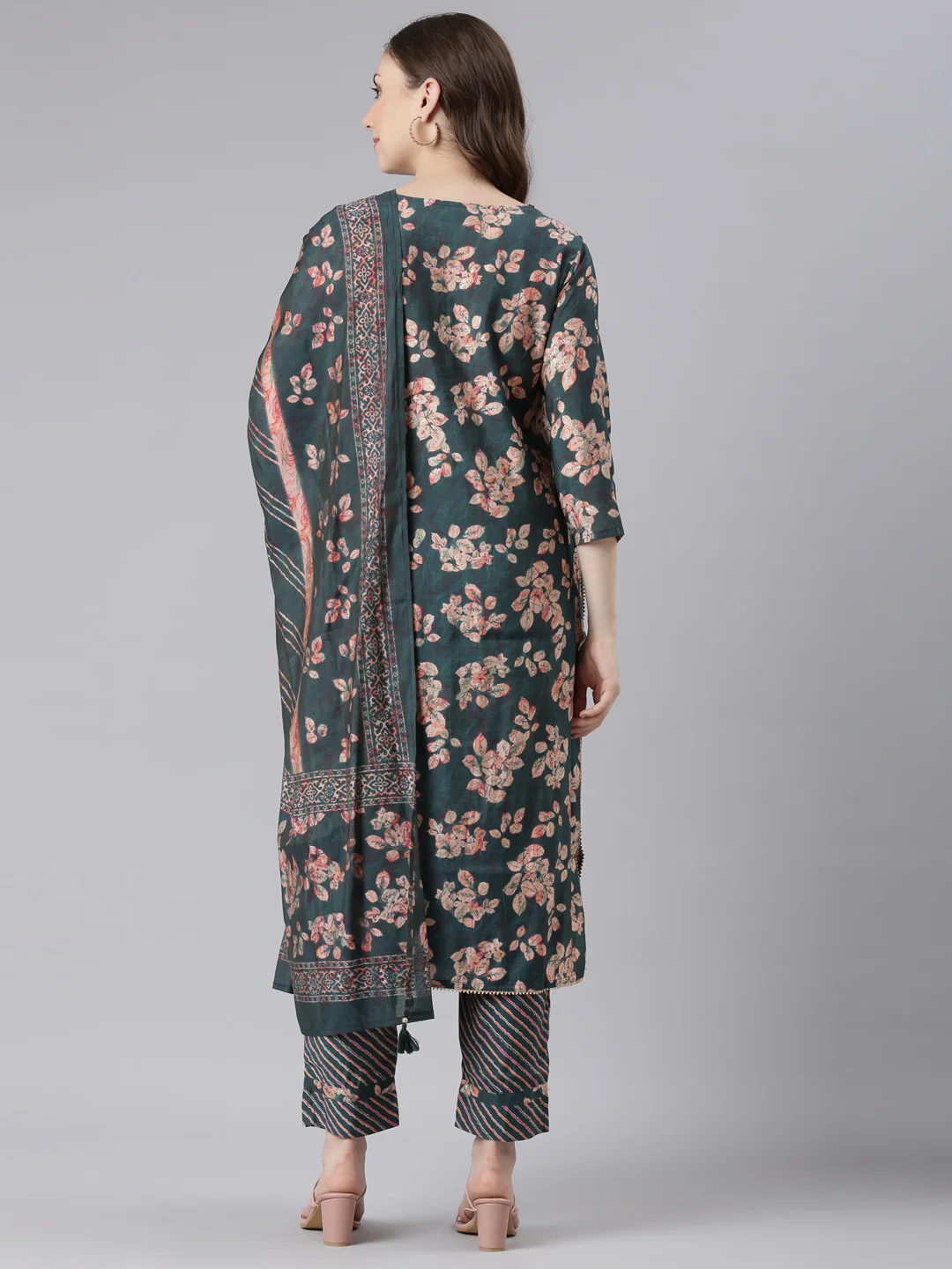 Neerus Green Model Straight Casual Ethnic Motifs Kurta and Trouser with Dupatta - Image 4