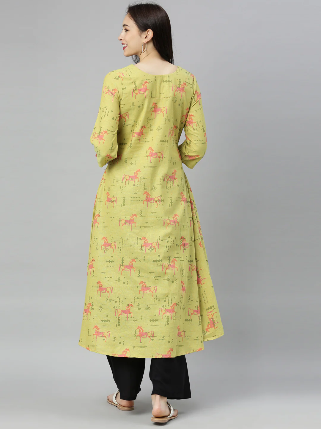 Neerus Green Printed High Low Kurta - Image 7
