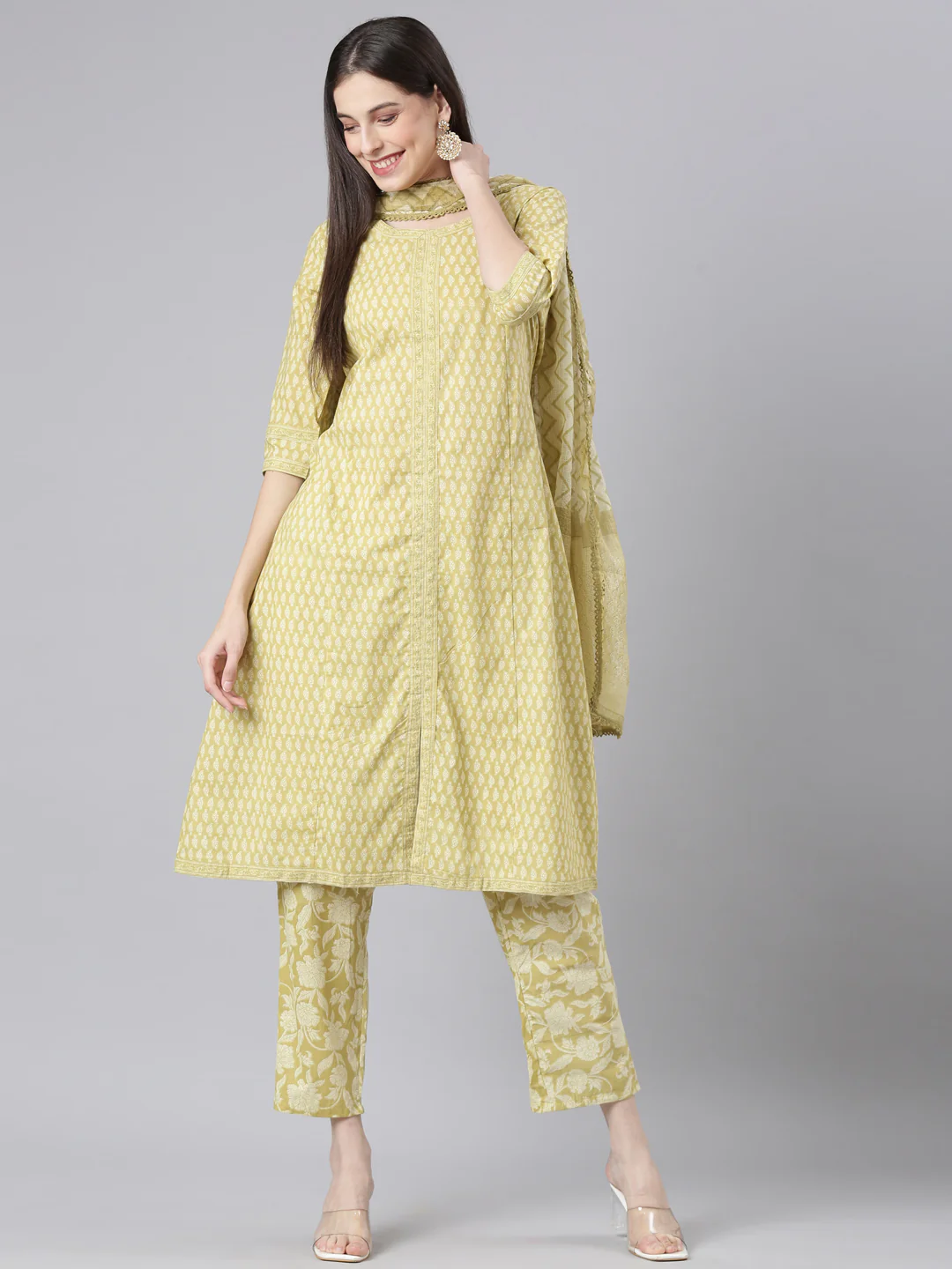 Neerus Green Printed Kurta and Trousers With Dupatta - Image 6