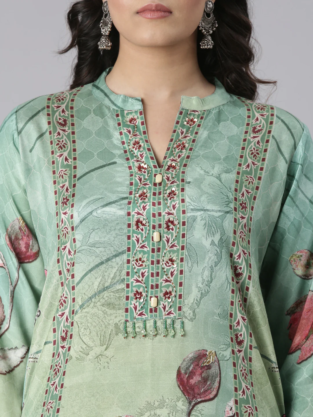 Neerus Green Printed Straight Kurta and Trousers With Dupatta - Image 4
