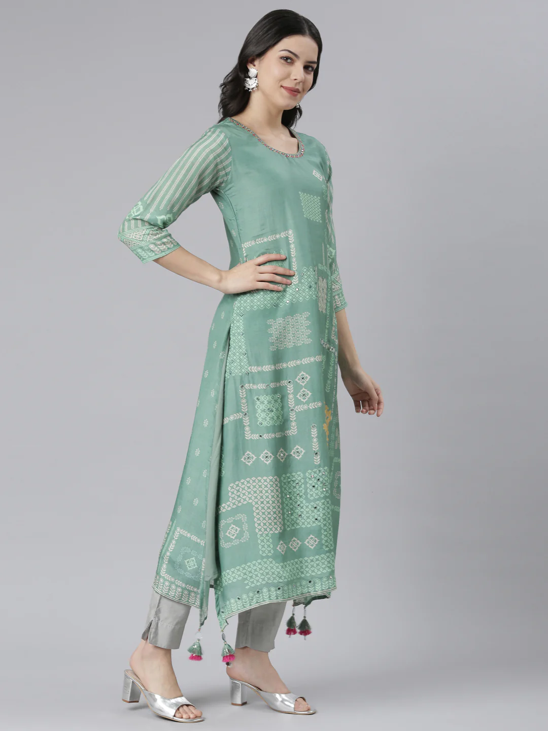 Neerus Green Regular High-Low Kurta - Image 2