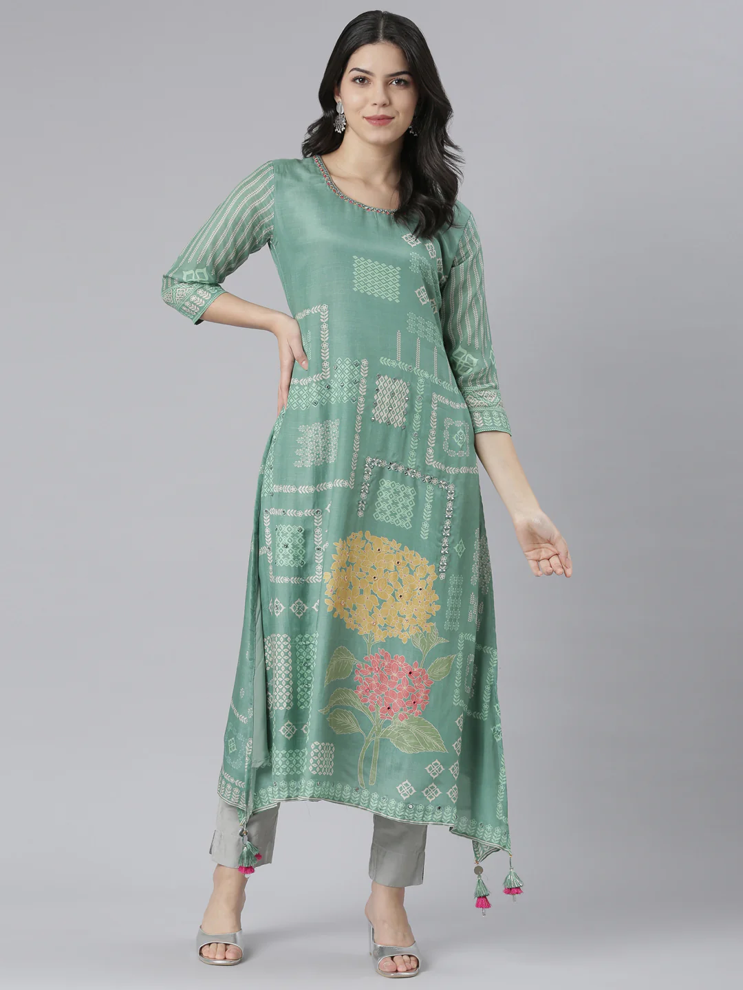 Neerus Green Regular High-Low Kurta - Image 4