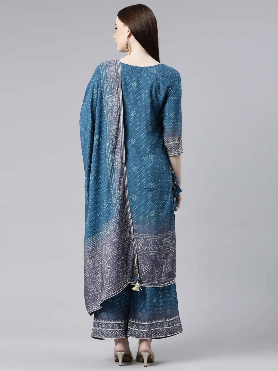 Neerus Green Regular Knee Length Printed Kurta Printed Palazzos With Dupatta - Image 3