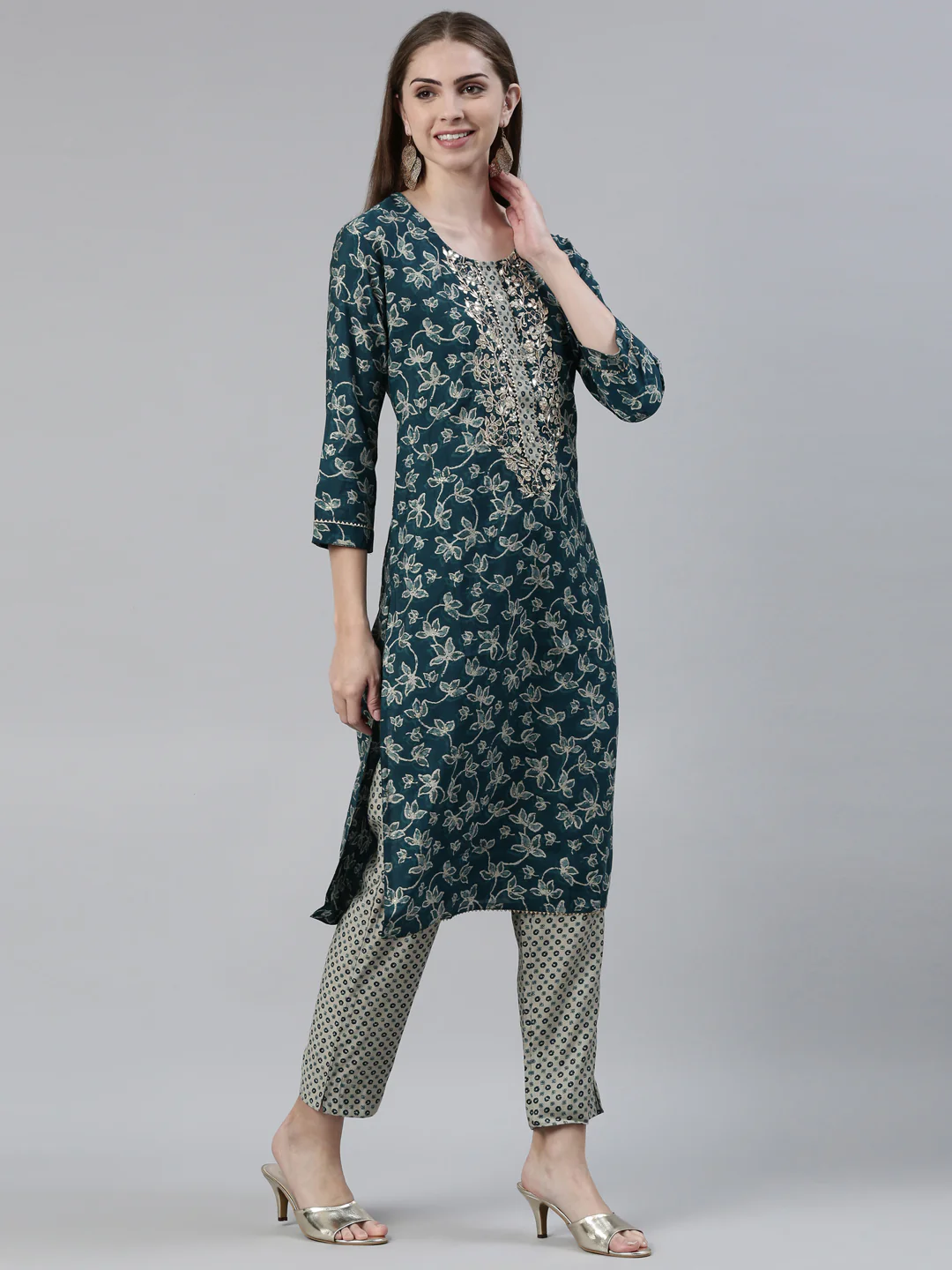 Neerus Green Regular Knee Length Printed Kurta Printed Trousers With Dupatta - Image 2