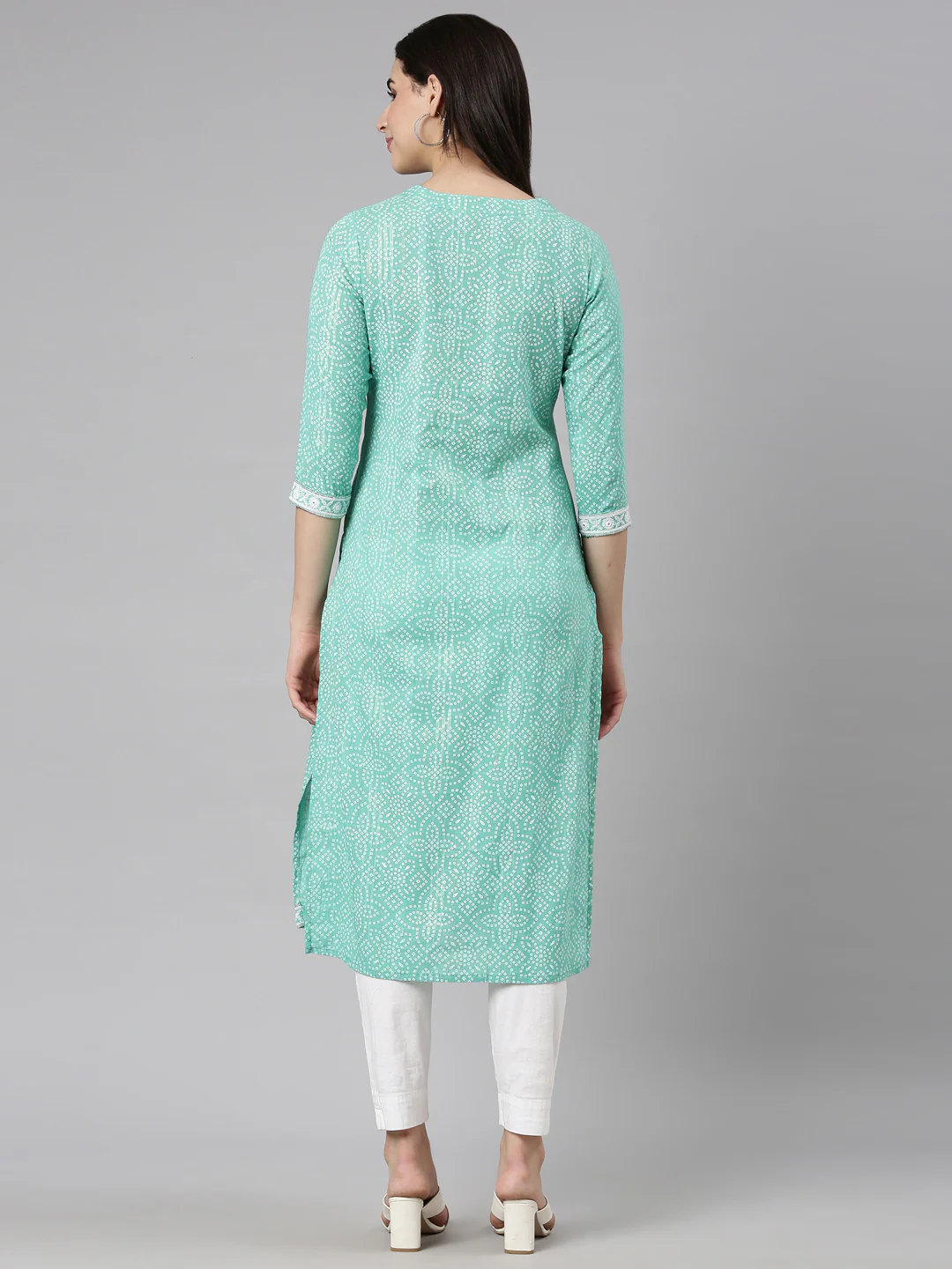 Neerus Green Regular Straight Bandhani Kurta - Image 3