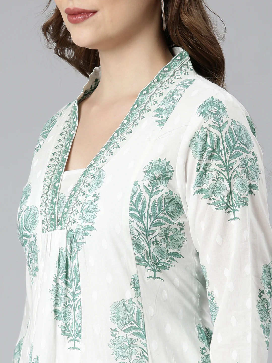 Neerus Green Regular Straight Floral Kurta And Palazzos With Dupatta - Image 7