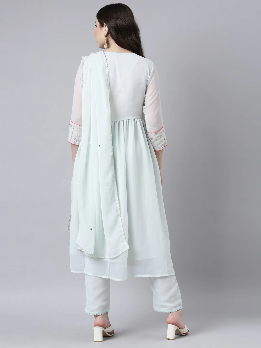 Neerus Green Regular Straight Floral Kurta And Trousers With Dupatta - Image 3