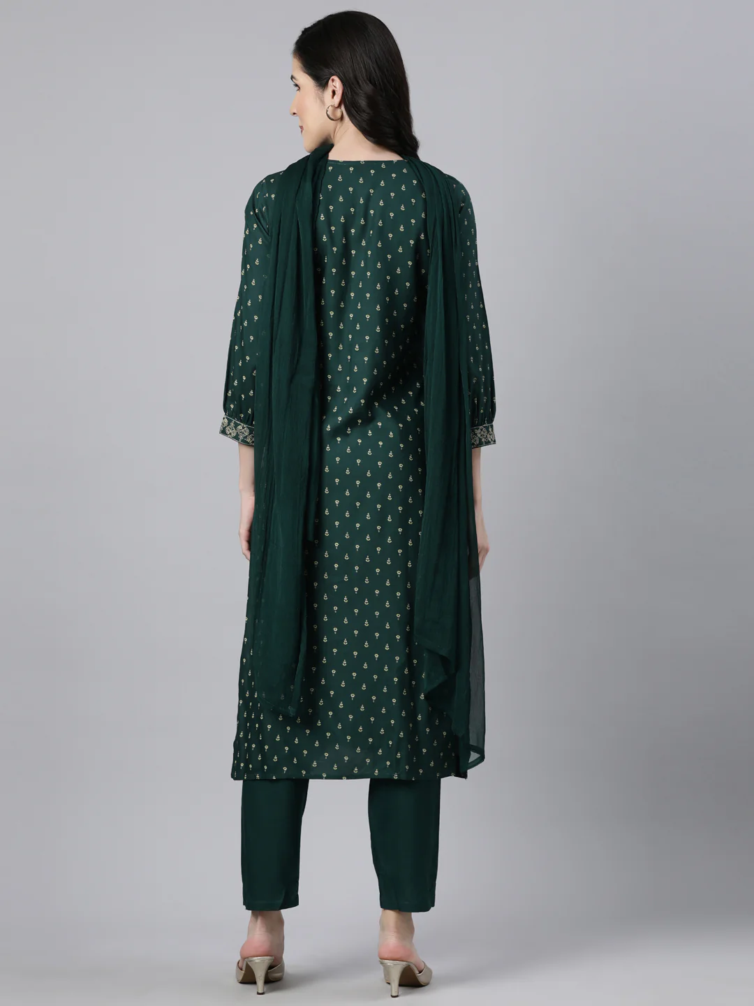Neerus Green Regular Straight Floral Kurta And  Trousers With Dupatta - Image 3
