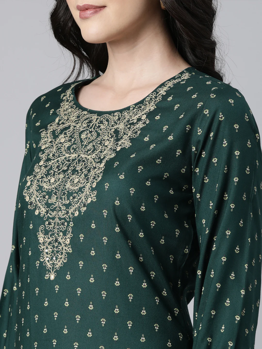 Neerus Green Regular Straight Floral Kurta And  Trousers With Dupatta - Image 4