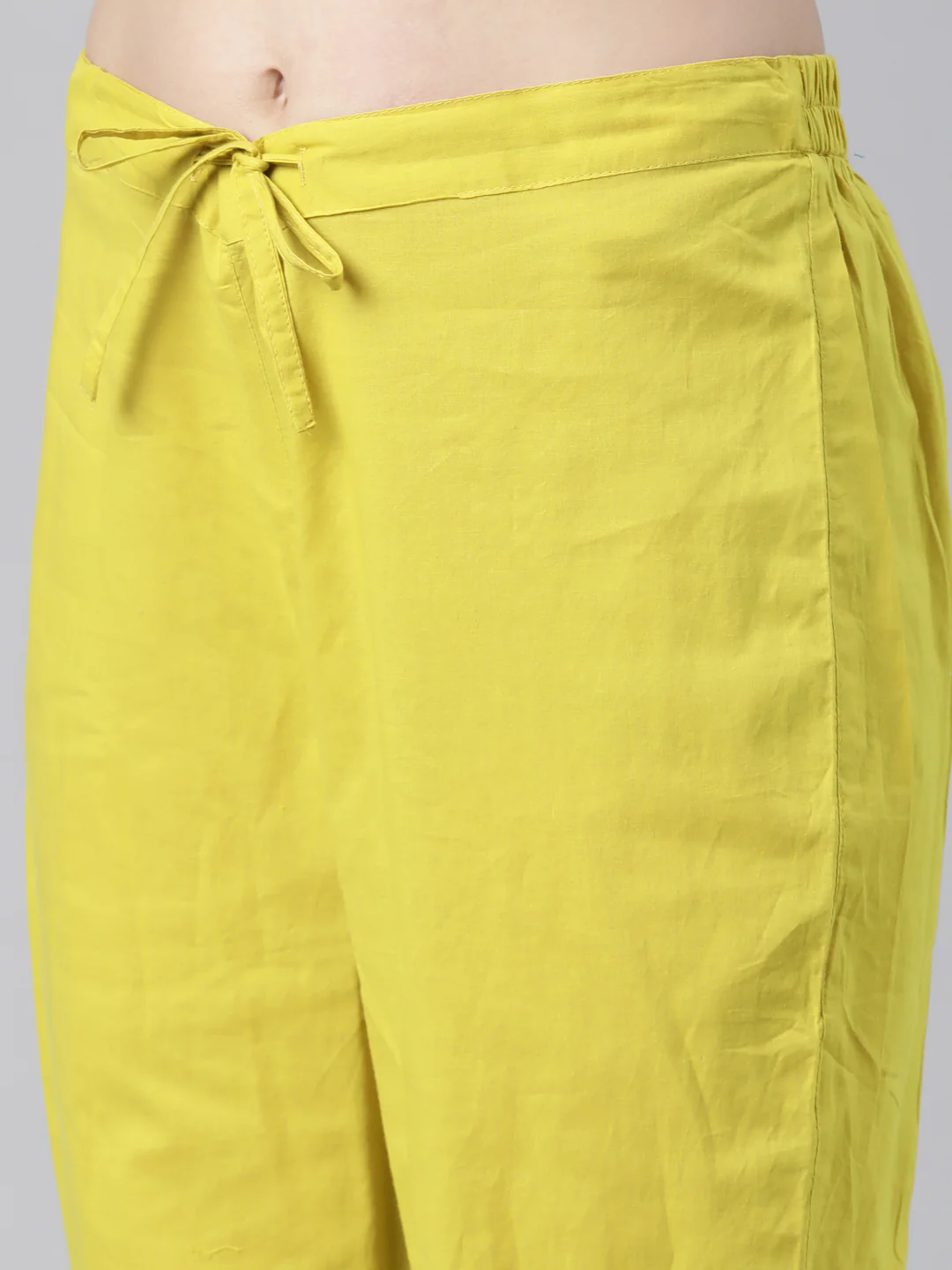 Neerus Green Regular Straight Floral Kurta And Trousers With Dupatta - Image 5