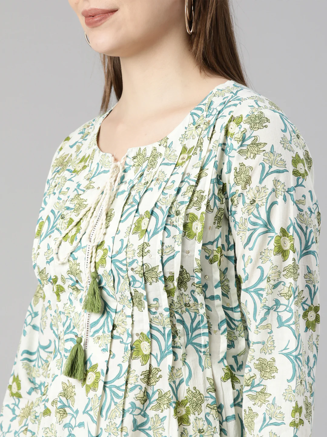 Neerus Green Regular Straight Floral Kurta And  Trousers With Dupatta - Image 7