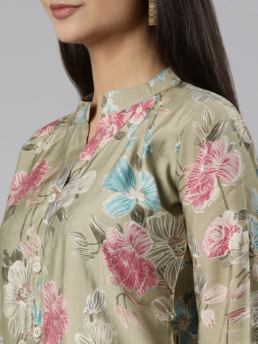 Neerus Green Regular Straight Floral Kurta And Trousers With Dupatta - Image 4