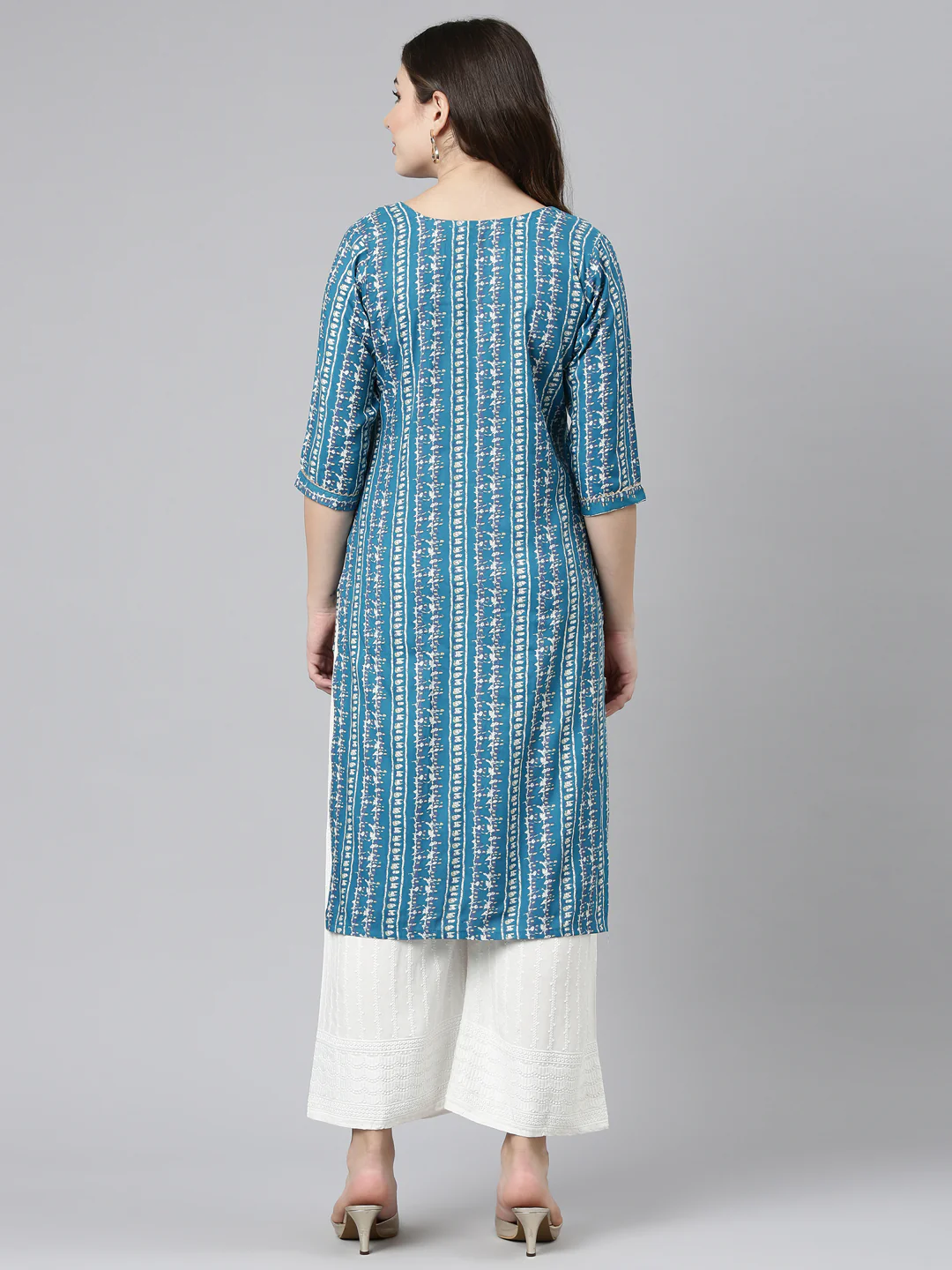 Neerus Green Regular Straight Printed Kurta And Palazzos - Image 3