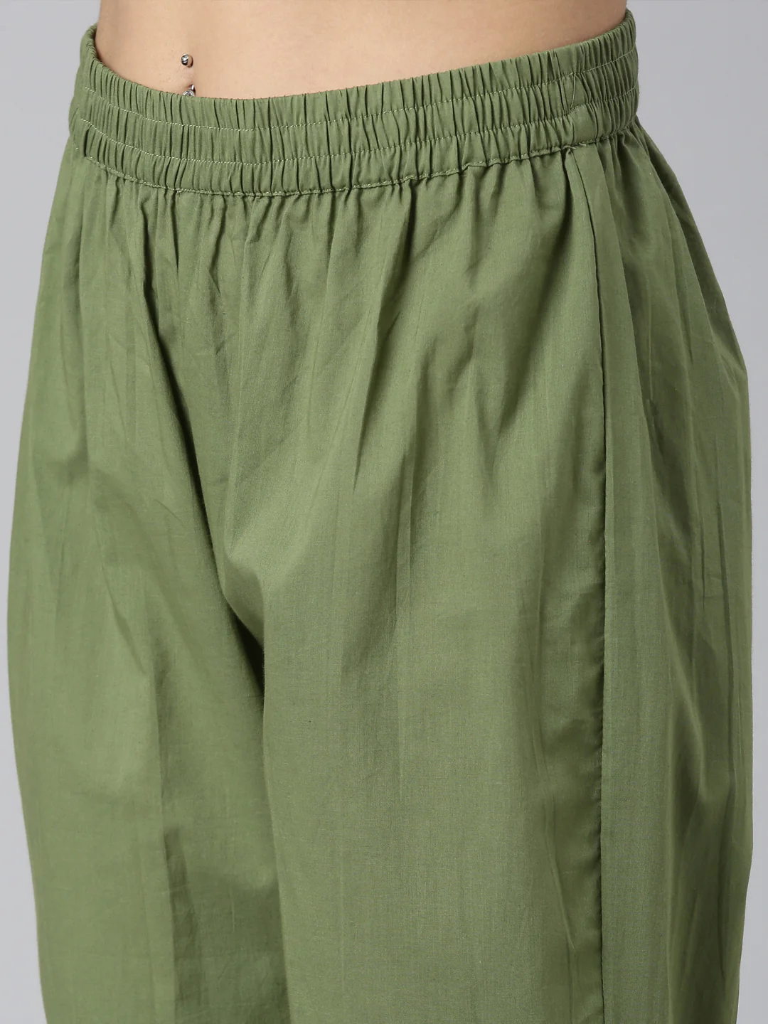 Neerus Green Regular Straight Printed Kurta and Trousers With Dupatta - Image 6