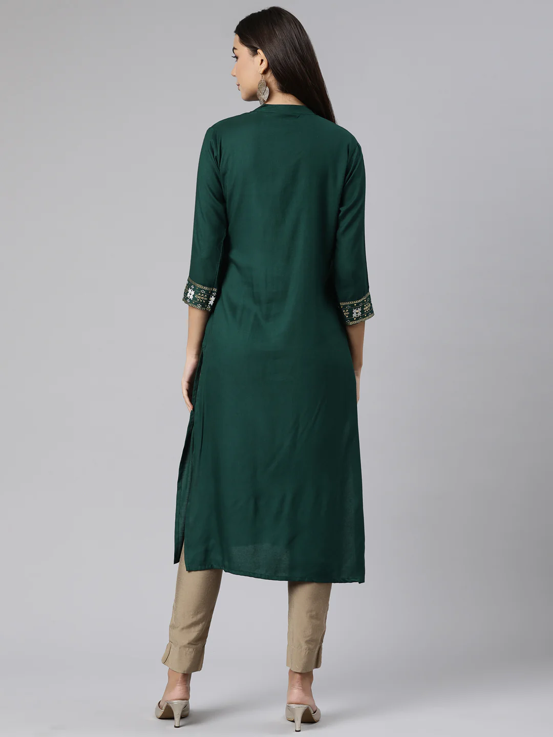 Neerus Green Regular Straight Solid Kurta - Image 3