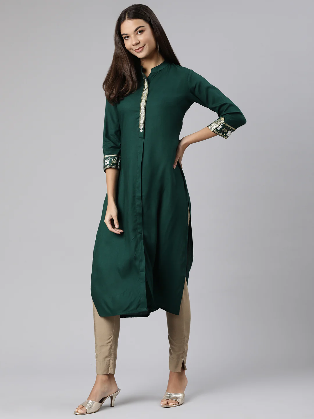 Neerus Green Regular Straight Solid Kurta - Image 5
