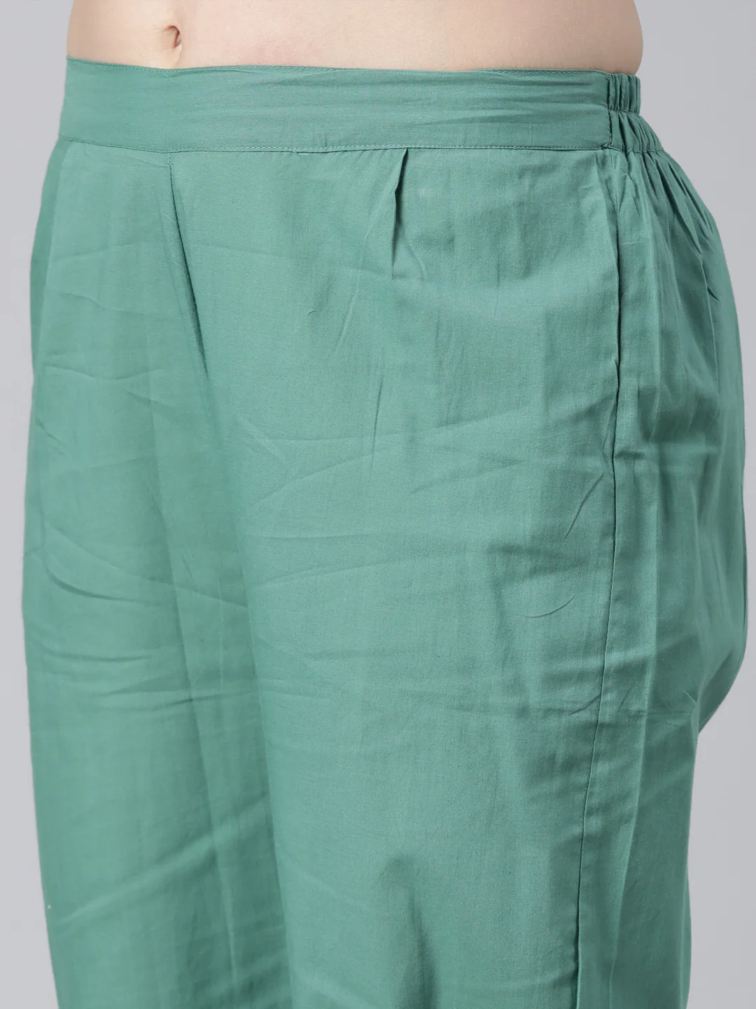 Neerus Green Regular Straight Striped Kurta And  Trousers With Dupatta - Image 6
