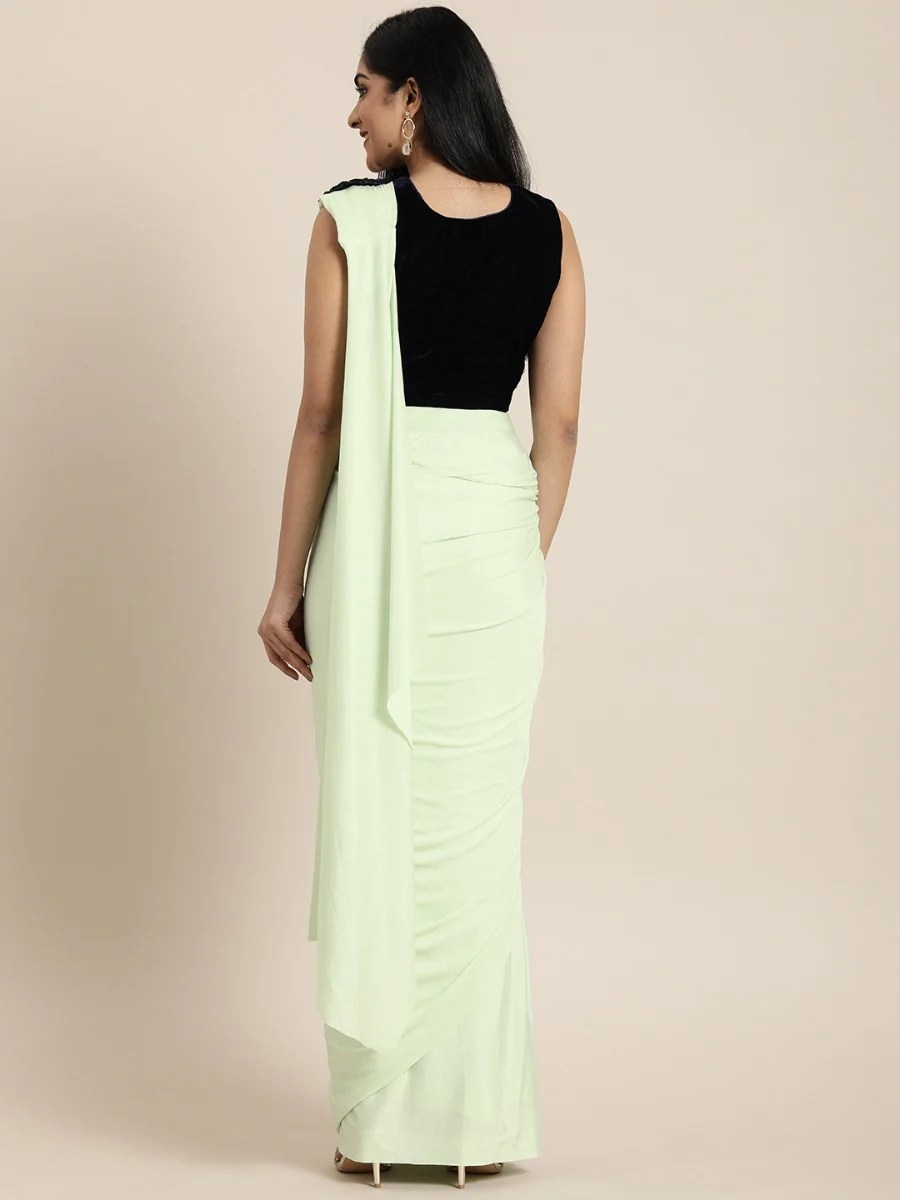 Neerus Green Solid Ready To Wear Saree With Blouse - Image 3