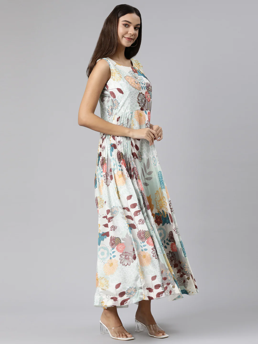 Neerus Green Straight Casual Floral Dresses - Image 2