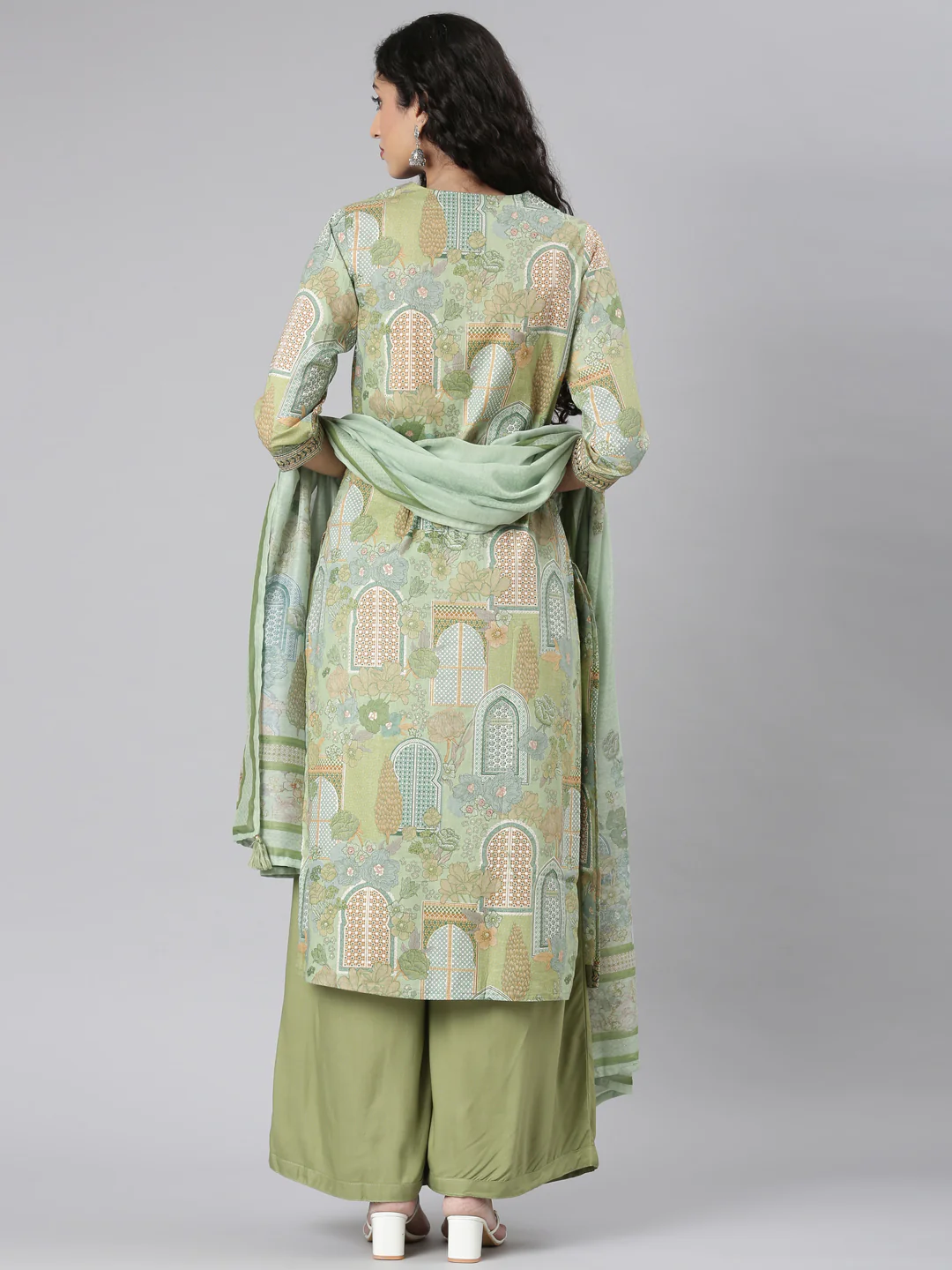 Neerus Green Straight Casual Floral Kurta and Plazzo with Dupatta - Image 4