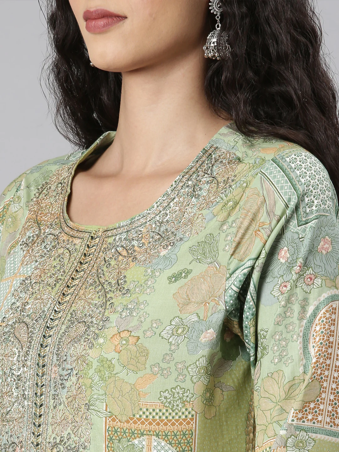 Neerus Green Straight Casual Floral Kurta and Plazzo with Dupatta - Image 5