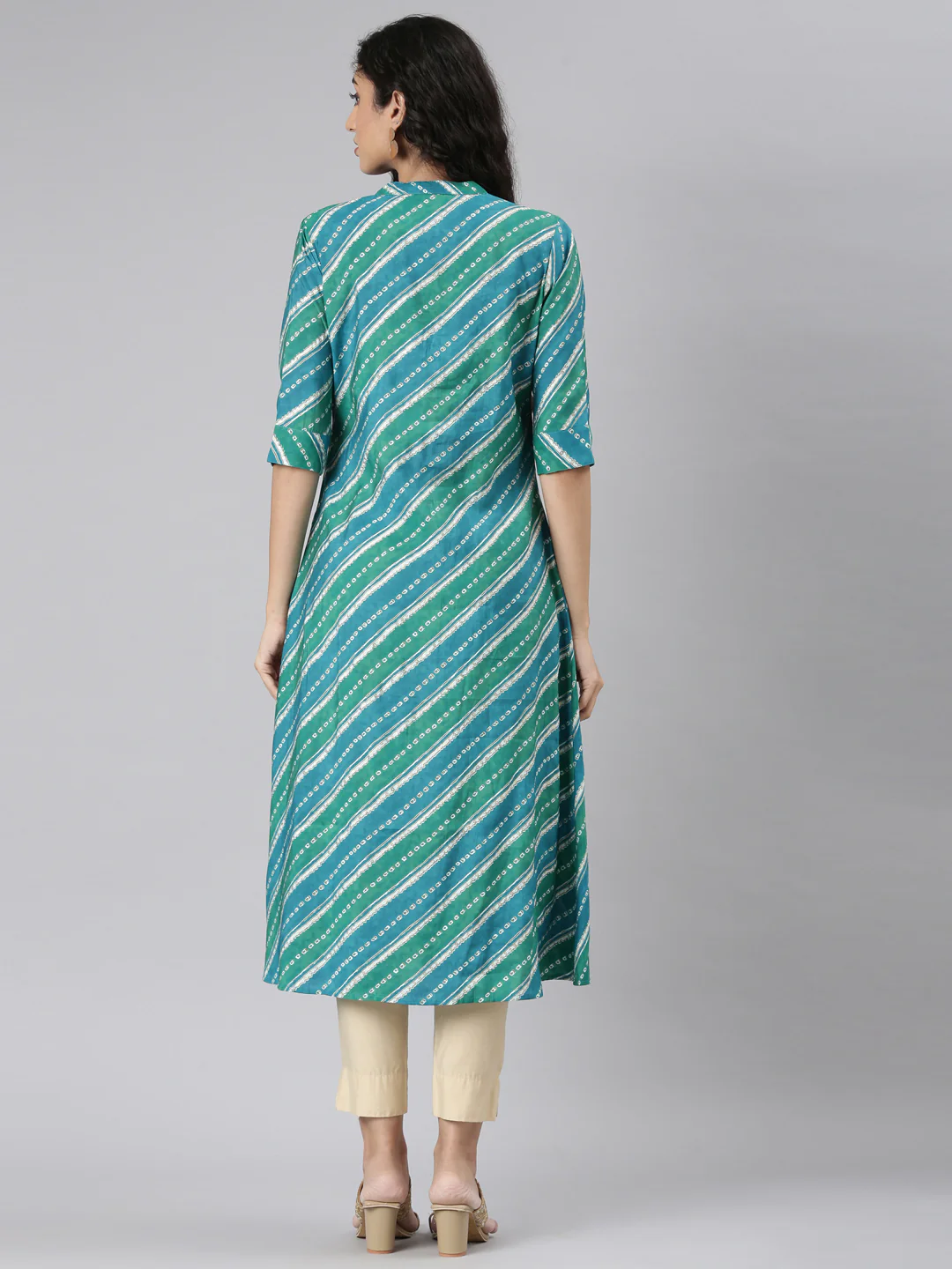 Neerus Green Straight Casual Striped Straight Kurta - Image 4