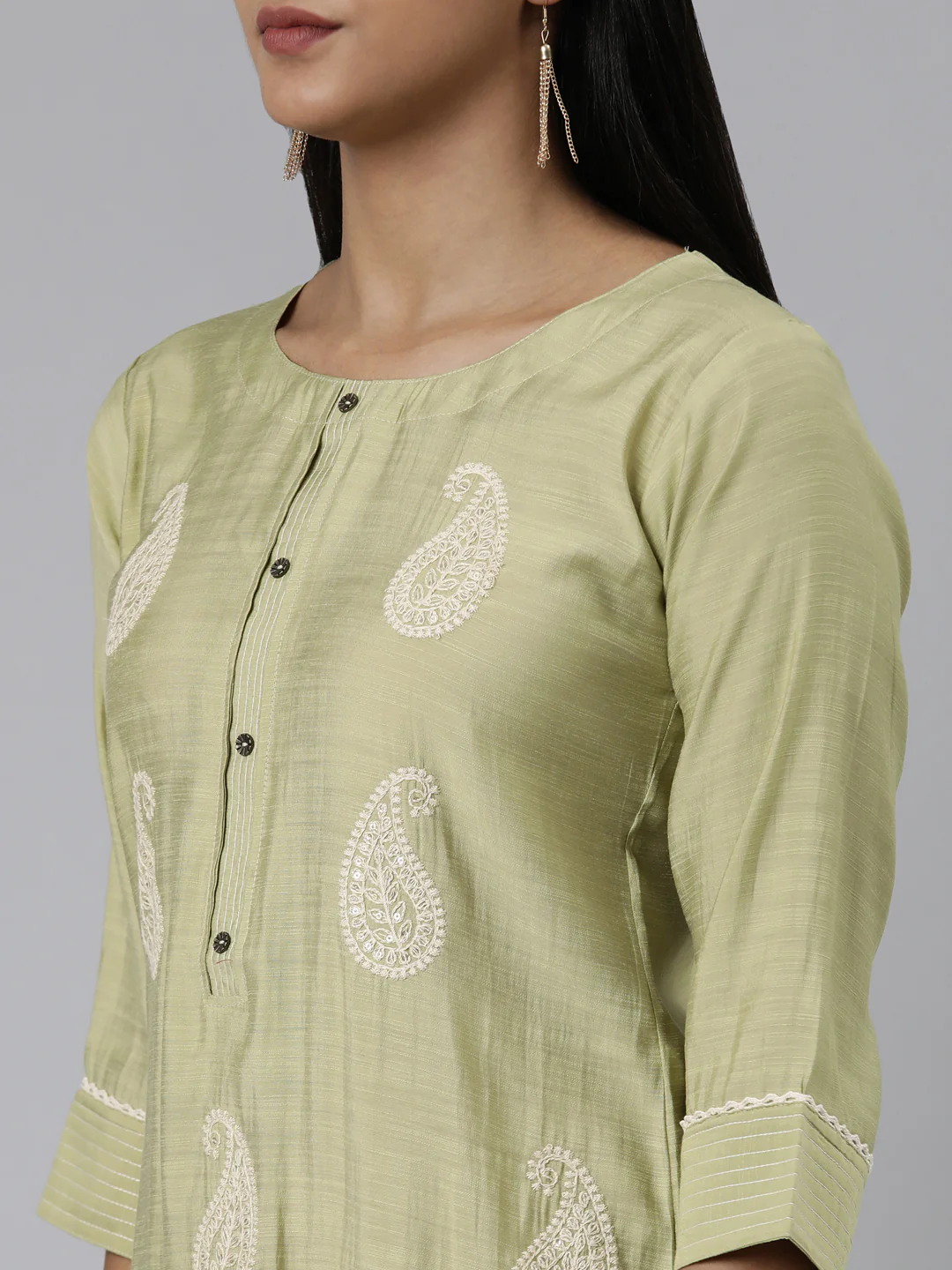 Neerus Green Straight Embroidered Cotton Kurta - Image 5