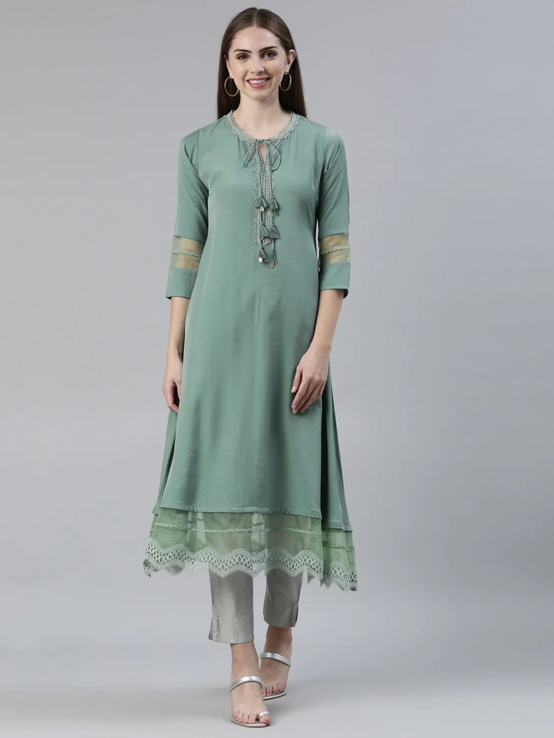 Neerus Green Straight Regular Viscose Rayon Kurta