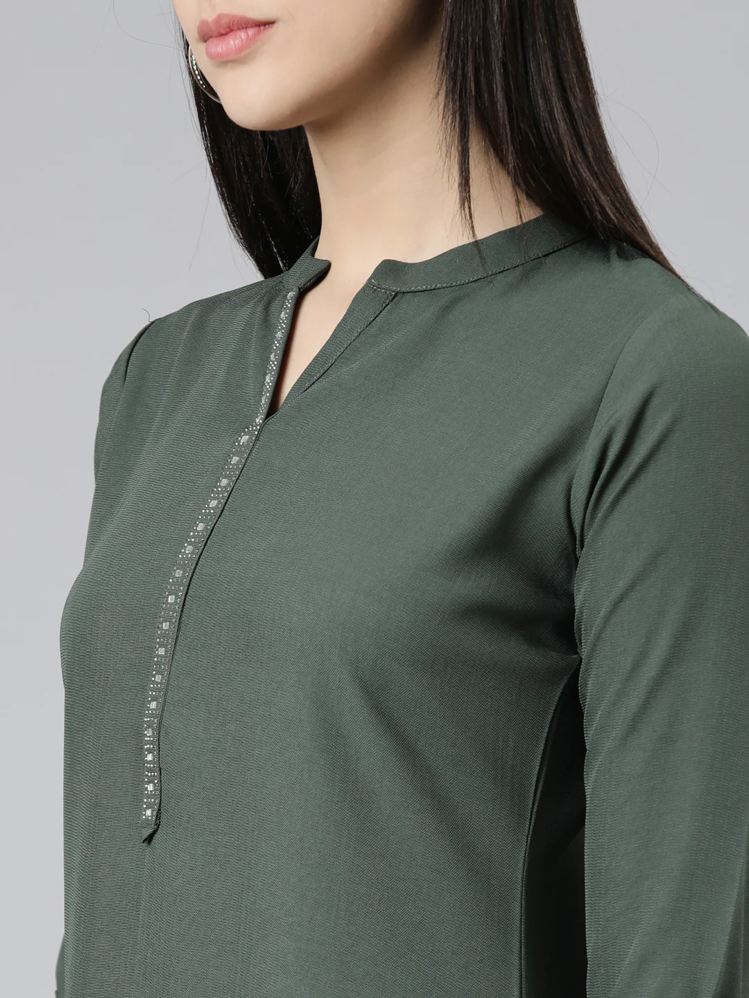 Neerus Green Straight Solid Cotton Kurta - Image 4